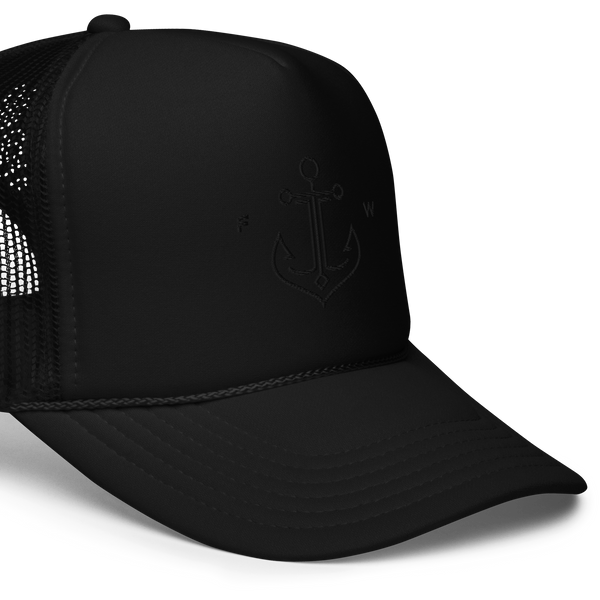 The Trucker | Onyx, Black Thread